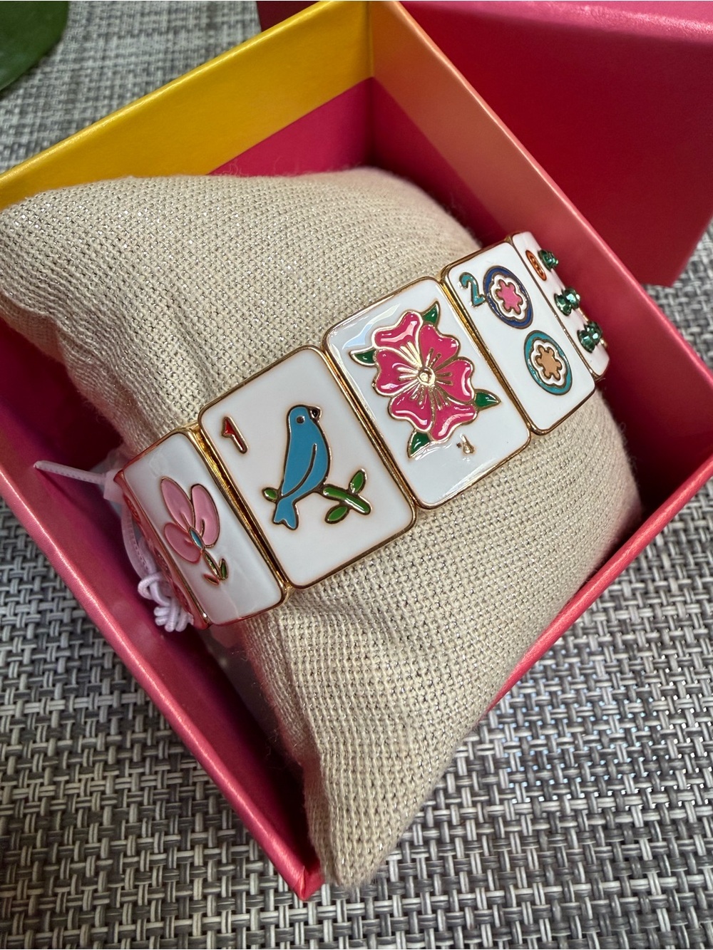 Piper K 🀄️Mahjong 🌸Enamel & Metal & gems Stretch Bracelet Gold Accents NIB - Picture 3 of 5